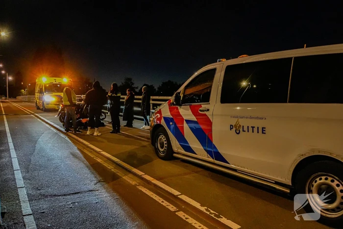 Scooterrijder gewond na uitwijkmanoeuvre voor kind