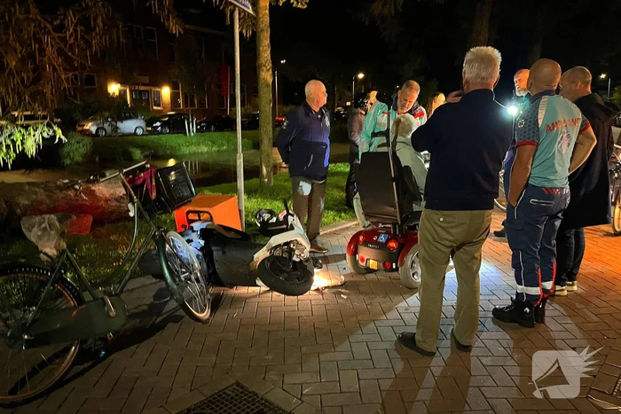 Scootmobieler aangereden door bezorger