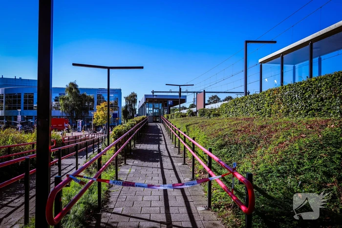 Persoon overleden na botsing met trein