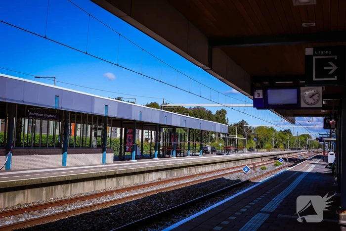 Persoon overleden na botsing met trein