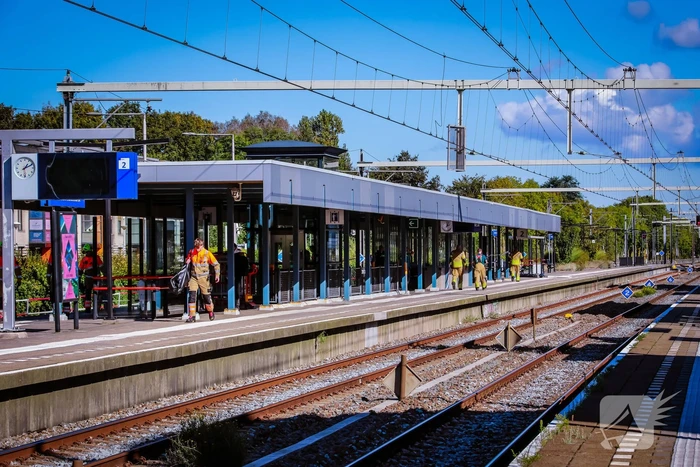 Persoon overleden na botsing met trein