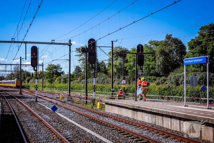 Persoon overleden na botsing met trein