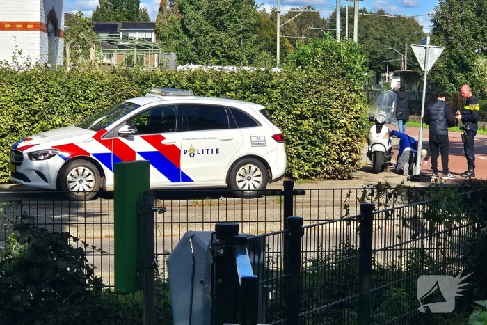 Scooterrijder geschept tijdens oversteken