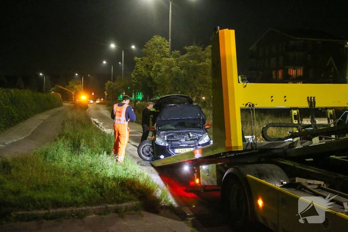 Inzittende gaan ervandoor na ongeval