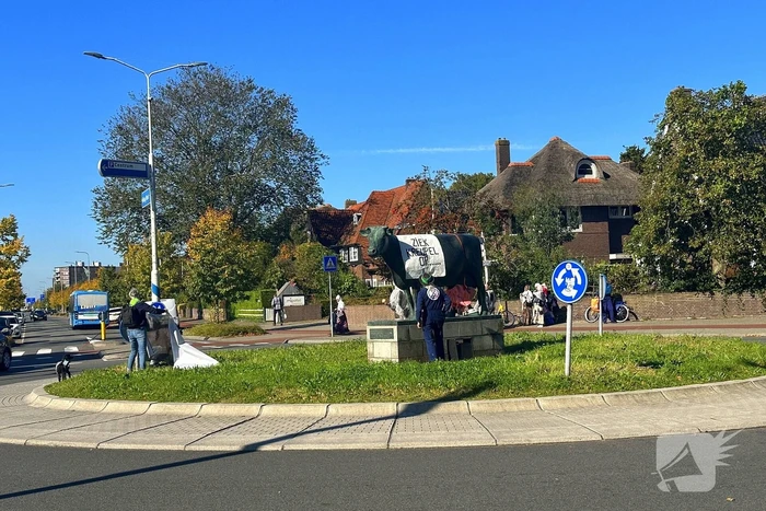 Aandacht vragende demonstranten hinderen verkeer