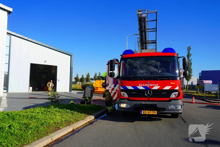 Brand bij meubelmaker snel onder controle