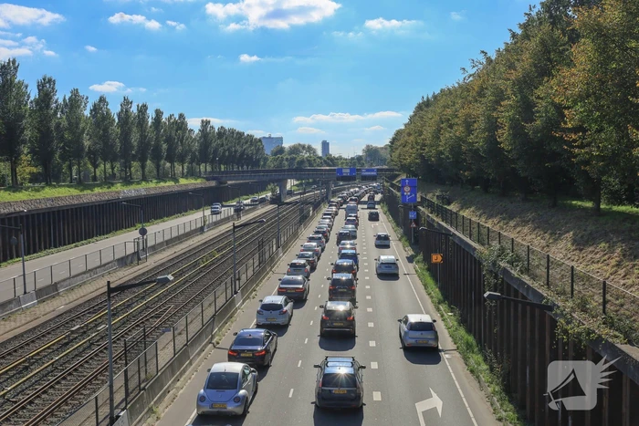 Verkeersinfarct rond Amsterdam door afsluiting snelweg