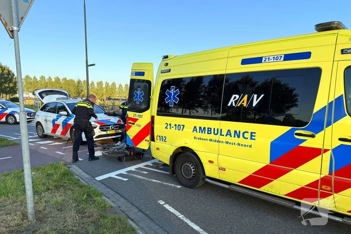 Fietser aangereden door politieagent