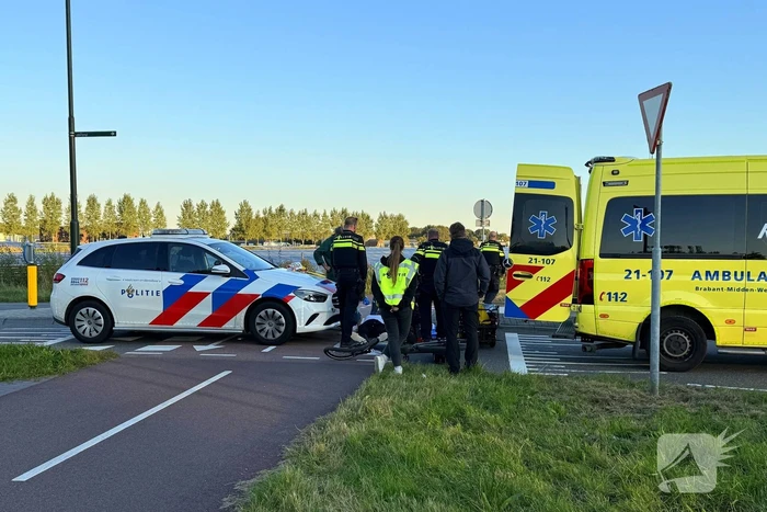 Fietser aangereden door politieagent