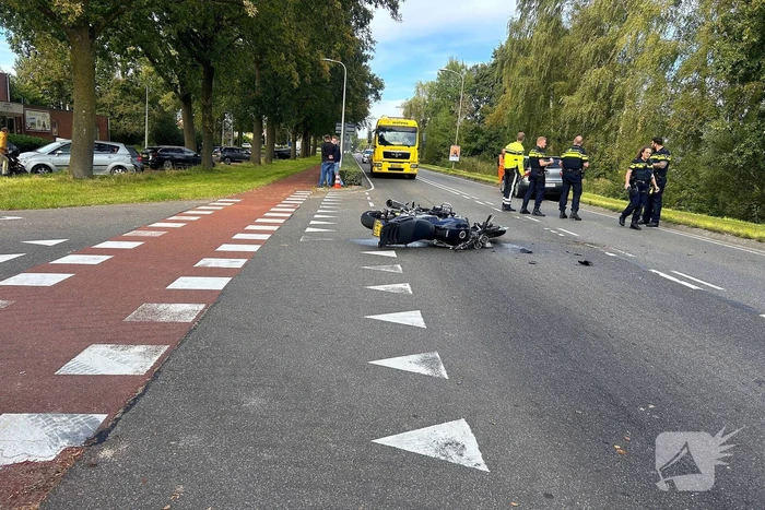 Motorrijder gewond bij aanrijding met automobilist