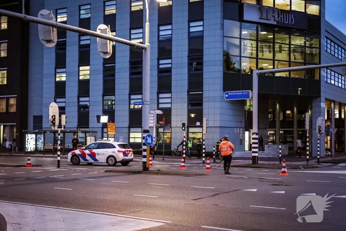 Persoon gewond bij aanrijding met auto