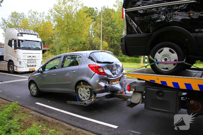 Vrachtwagen veroorzaakt kettingbotsing