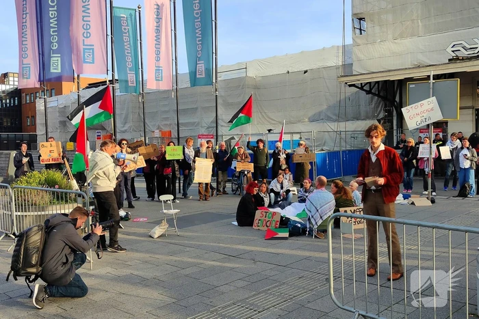 Pro Palestina demonstratie bij station