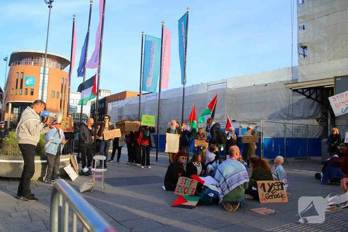 Pro Palestina demonstratie bij station