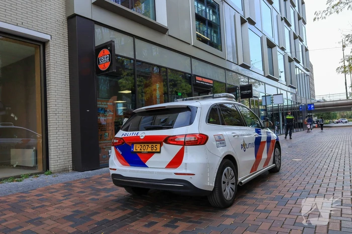 Politie onderzoekt overval op used product winkel