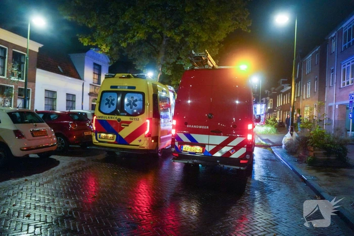 Politie onderzoekt explosie bij voordeur