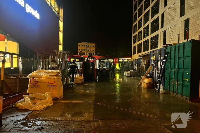 Politiehond speurt bouwterrein af wegens alarm