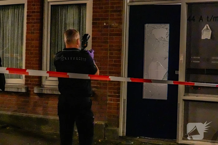 Twintig bewoners ontruimd na explosie in flatwoning
