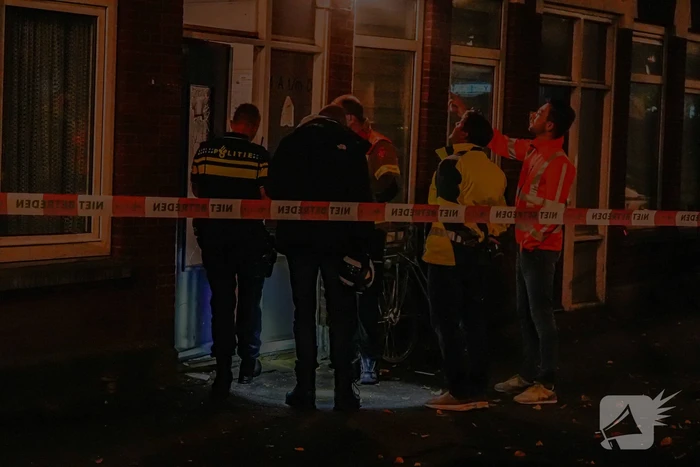 Twintig bewoners ontruimd na explosie in flatwoning
