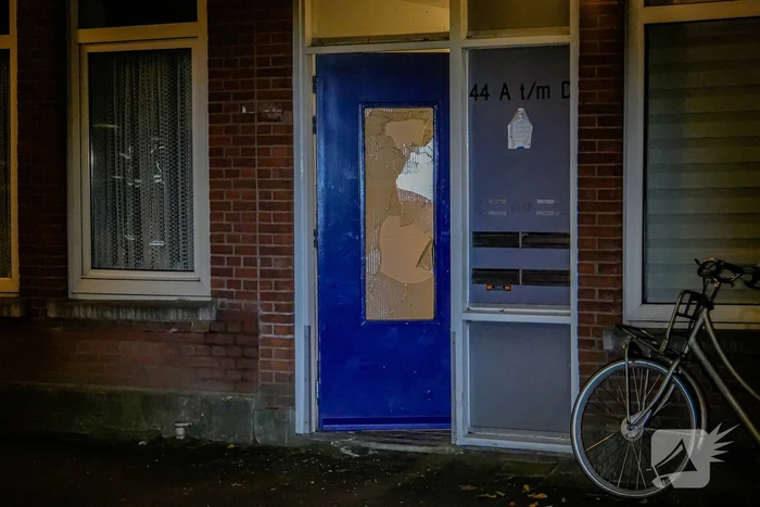 Twintig bewoners ontruimd na explosie in flatwoning
