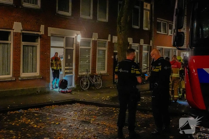 Twintig bewoners ontruimd na explosie in flatwoning