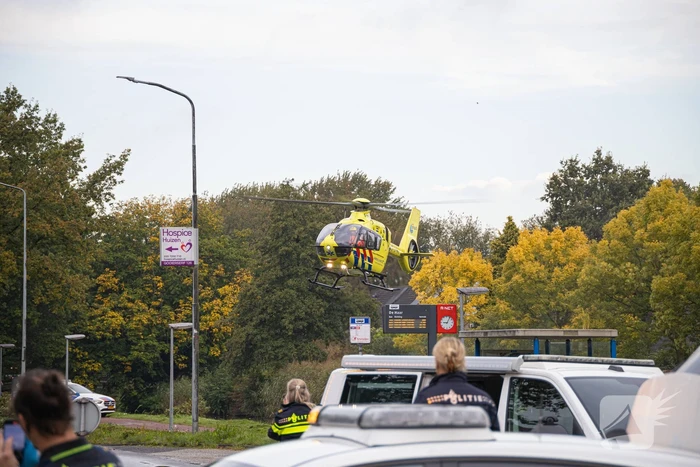 Fietser zwaargewond bij aanrijding