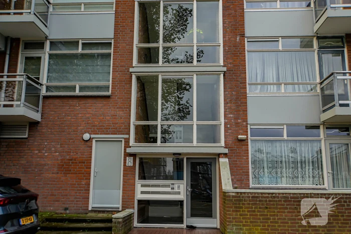 Politie massaal aanwezig na dreiging met mes