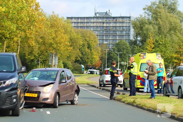 Grote opstopping door ongeval met drie voertuigen