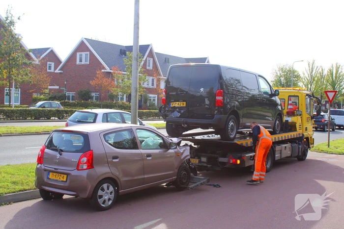Grote opstopping door ongeval met drie voertuigen
