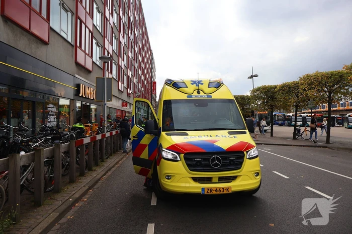 Voetganger gewond bij aanrijding met scooter