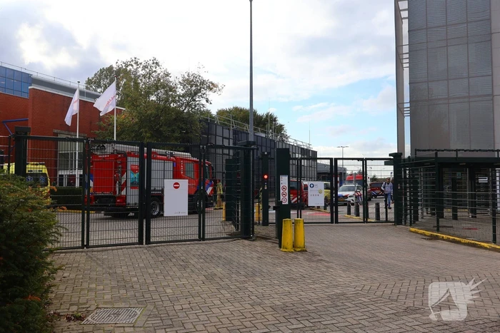 Brandweer doet onderzoek bij CO2 lekkage in pand Johnson Johnson