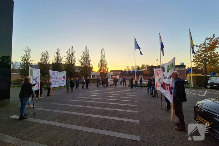 Protestactie tegen bomenkap in bos van Los