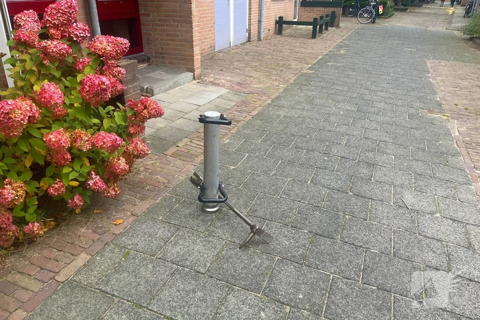 Wierookstokje zorgt voor rookontwikkeling in woning