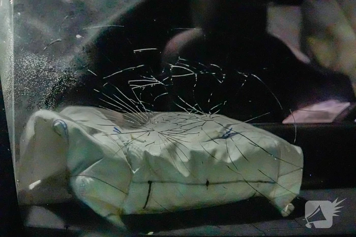 Gewonde en flinke schade bij aanrijding