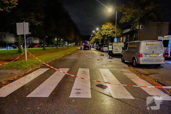 Vrouw zwaargewond bij aanrijding op zebrapad