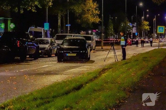 Vrouw zwaargewond bij aanrijding op zebrapad