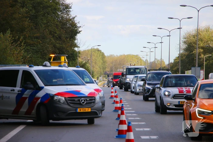 Flinke schade en vertraging na kop-staartaanrijding