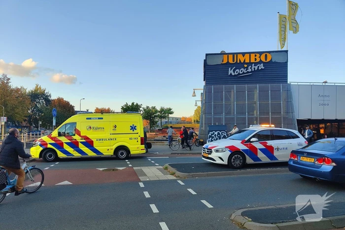 Scooterrijder gewond bij aanrijding met fietser