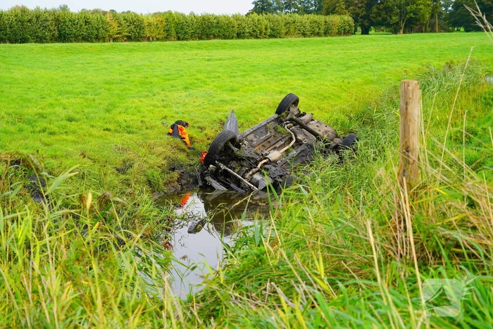 Bestuurder komt zonder kleerscheuren van crash af