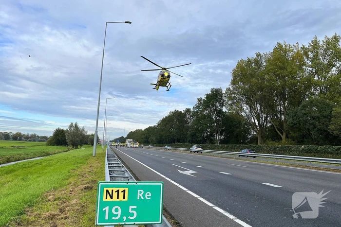 Traumahelikopter landt op provinciale weg wegens ongeval