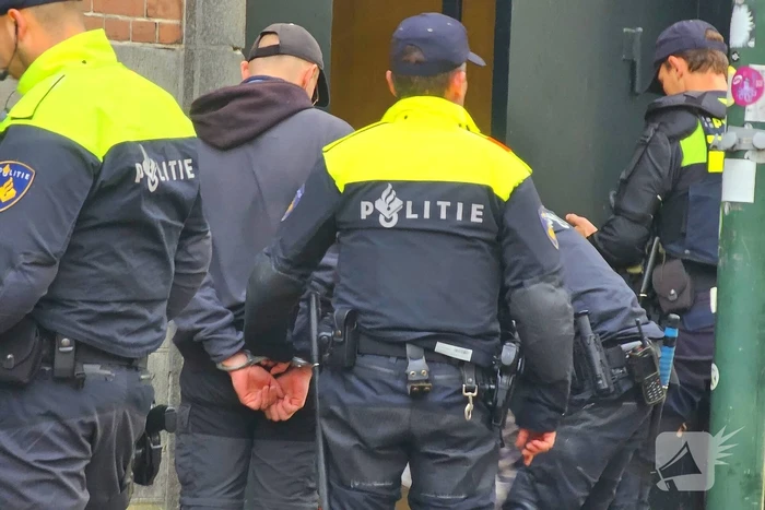 Krakers aangehouden door Mobiele Eenheid