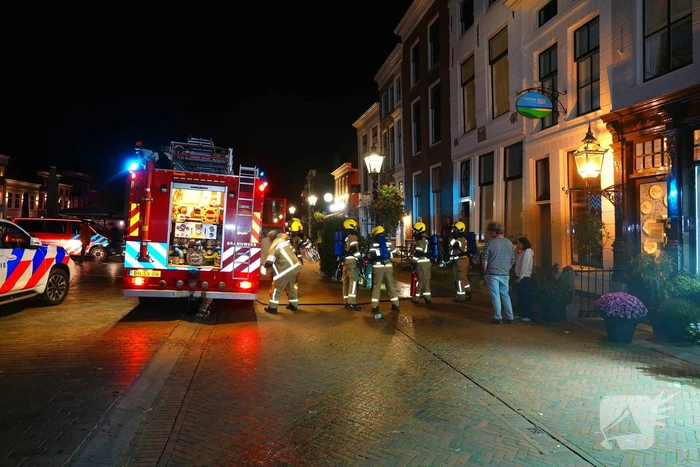 Brand in winkelpand snel onder controle