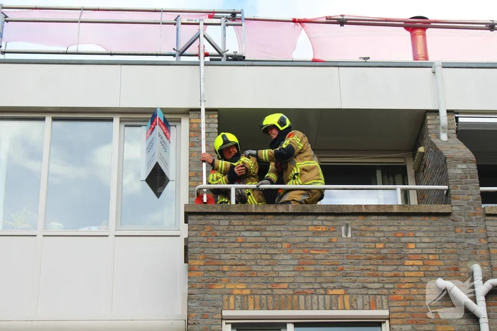 Steigerdeel losgeraakt door harde wind