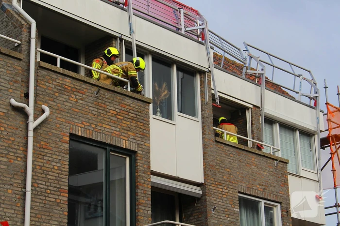 Steigerdeel losgeraakt door harde wind