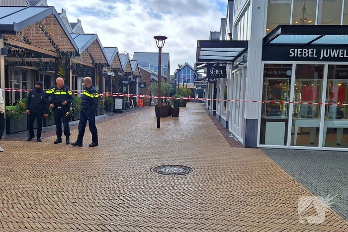 Politie onderzoekt overval op juwelierswinkel