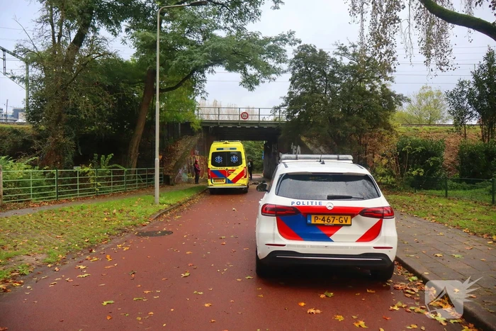 Fatbiker en wielrenner komen met elkaar in botsing