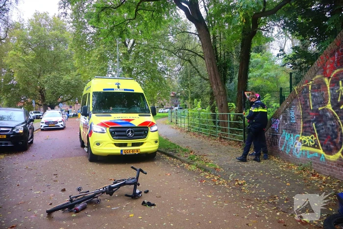 Fatbiker en wielrenner komen met elkaar in botsing