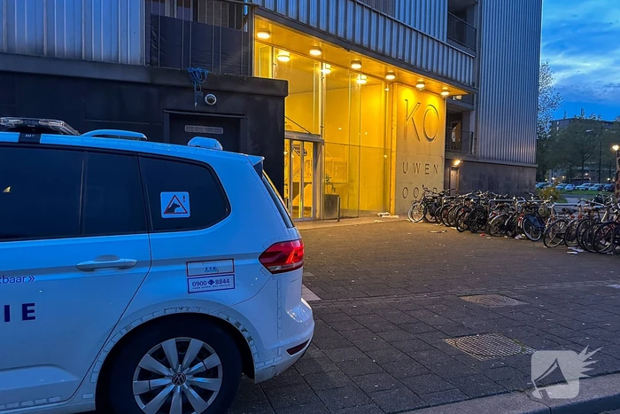 Politie doet onderzoek naar overval op een woning