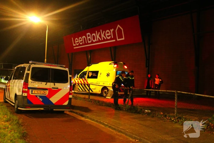 Bestuurder scooter verliest controle na politieachtervolging