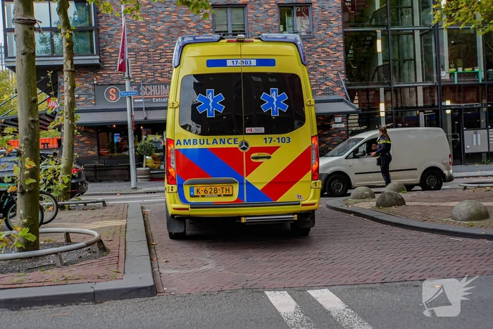 Scooterrijder gewond bij botsing met auto